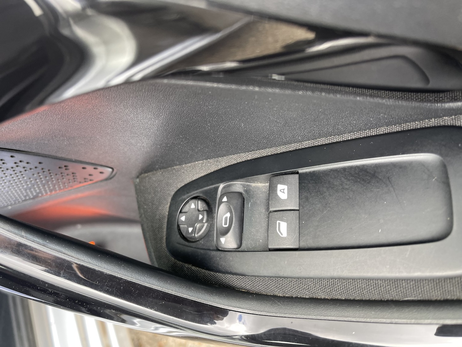 Used Peugeot 208 2017 for sale - 78062249: Photo 50