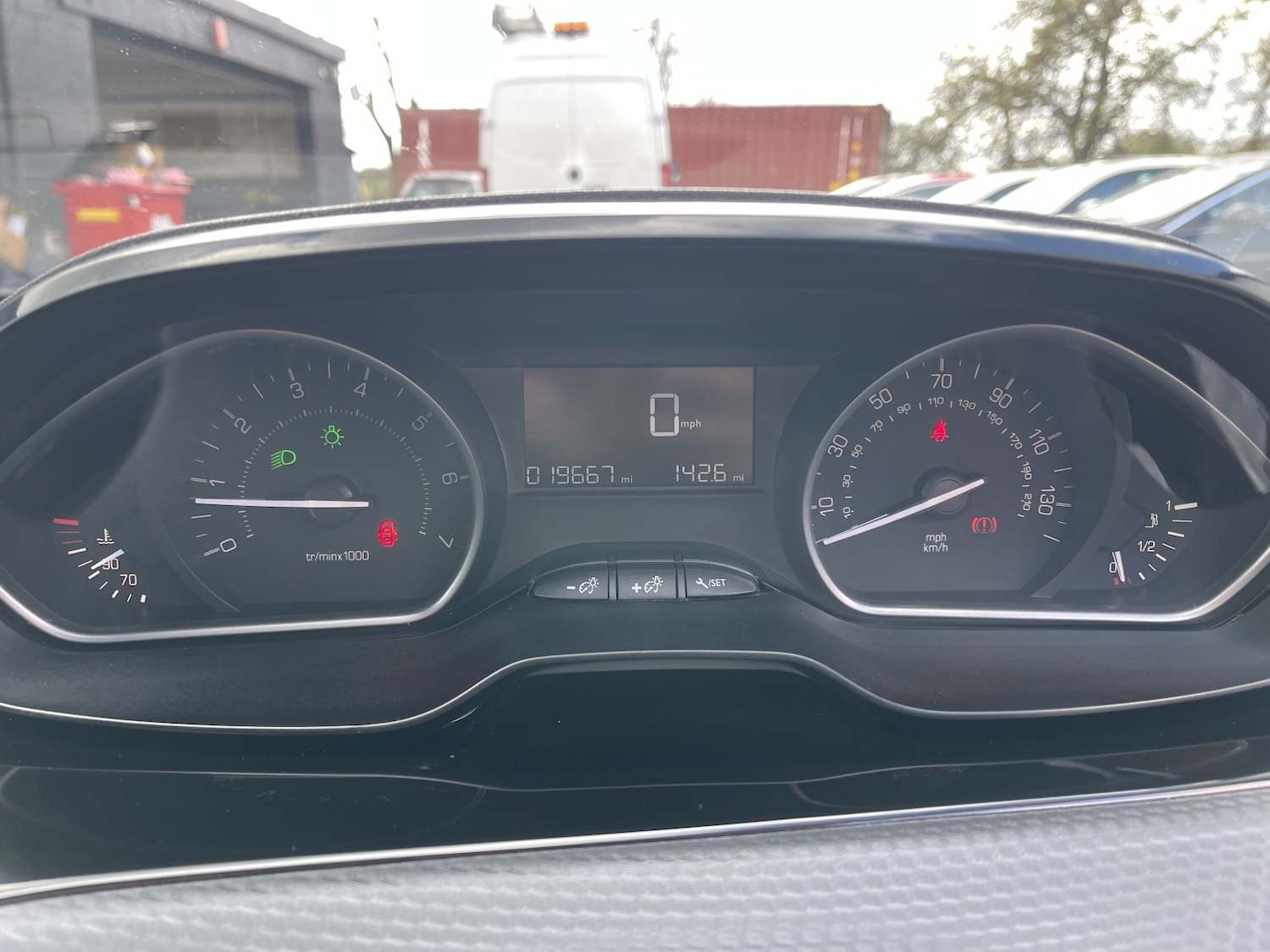 Used Peugeot 208 2017 for sale - 78062249: Photo 52