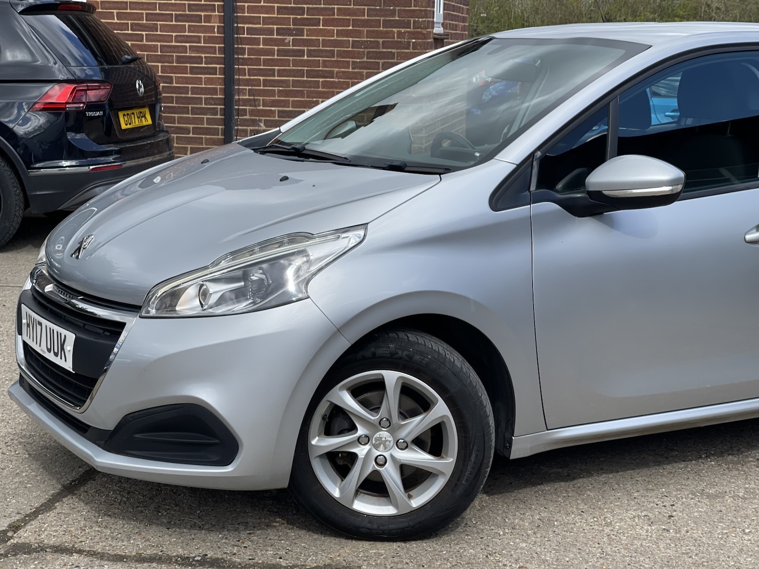 Used Peugeot 208 2017 for sale - 78062249: Photo 6