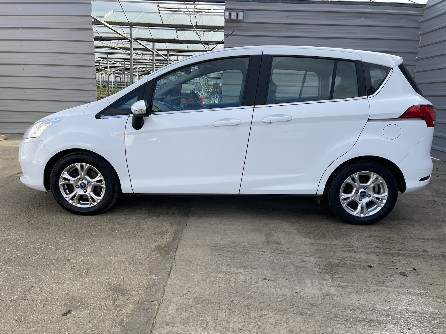 Used Ford B-MAX 2016 for sale - 76571106: Photo 25