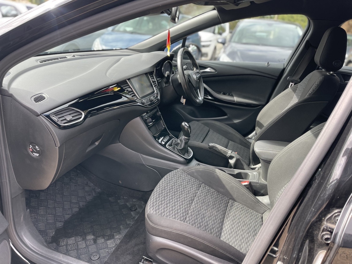 Used Vauxhall Astra 2018 for sale - 78077821: Photo 34