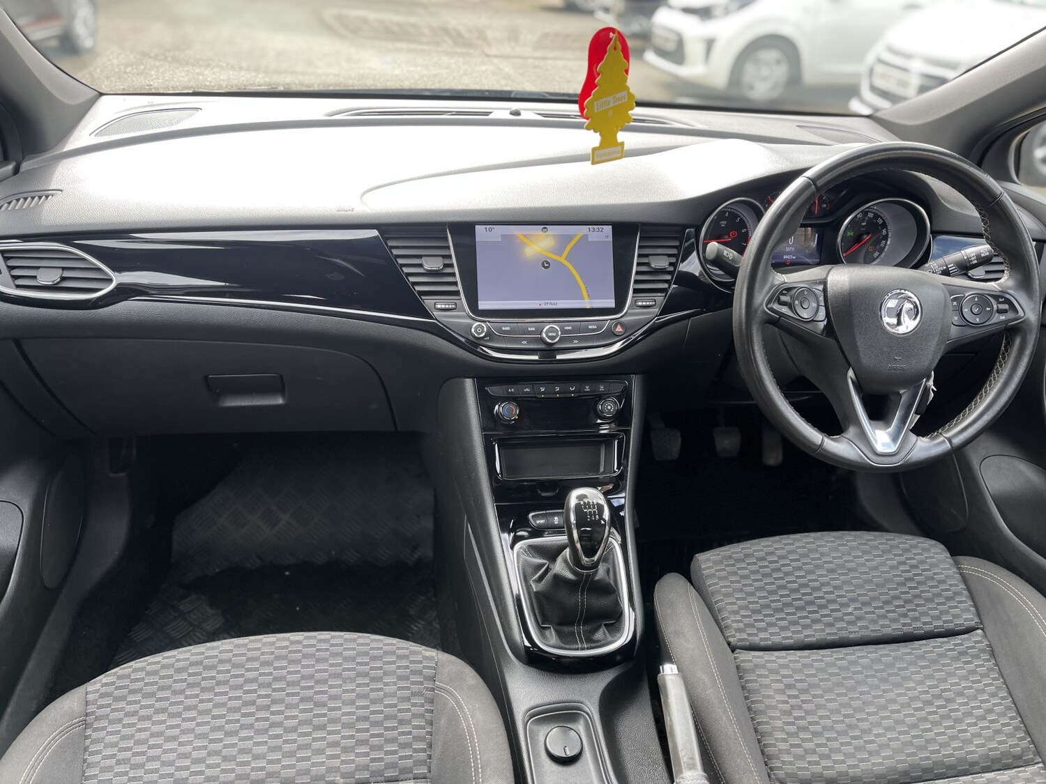 Used Vauxhall Astra 2018 for sale - 78077821: Photo 39