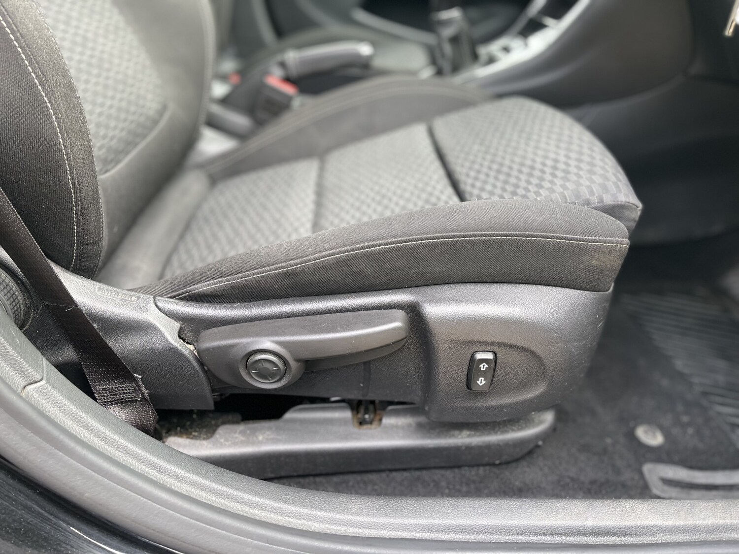 Used Vauxhall Astra 2018 for sale - 78077821: Photo 49