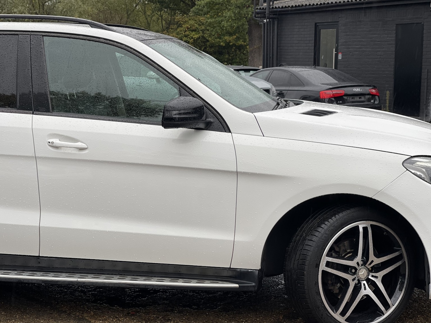 Used Mercedes-Benz GLE-Class 2017 for sale - 76164576: Photo 5