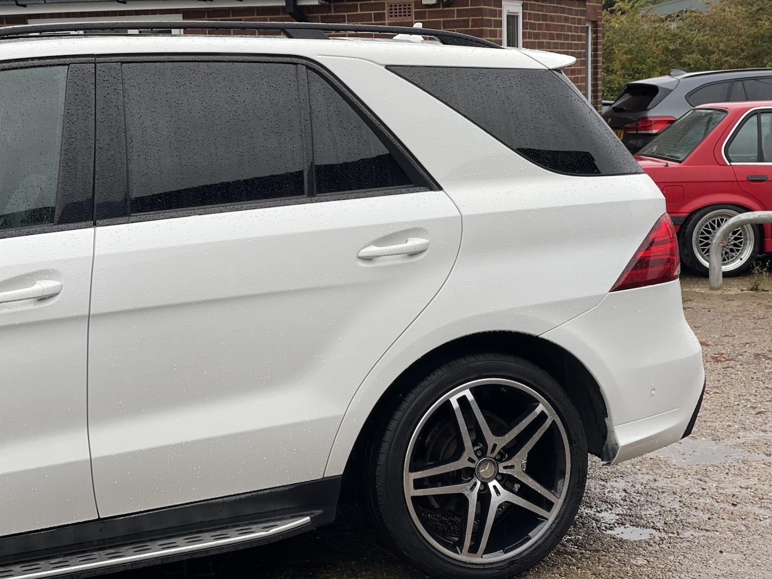 Used Mercedes-Benz GLE-Class 2017 for sale - 76164576: Photo 9