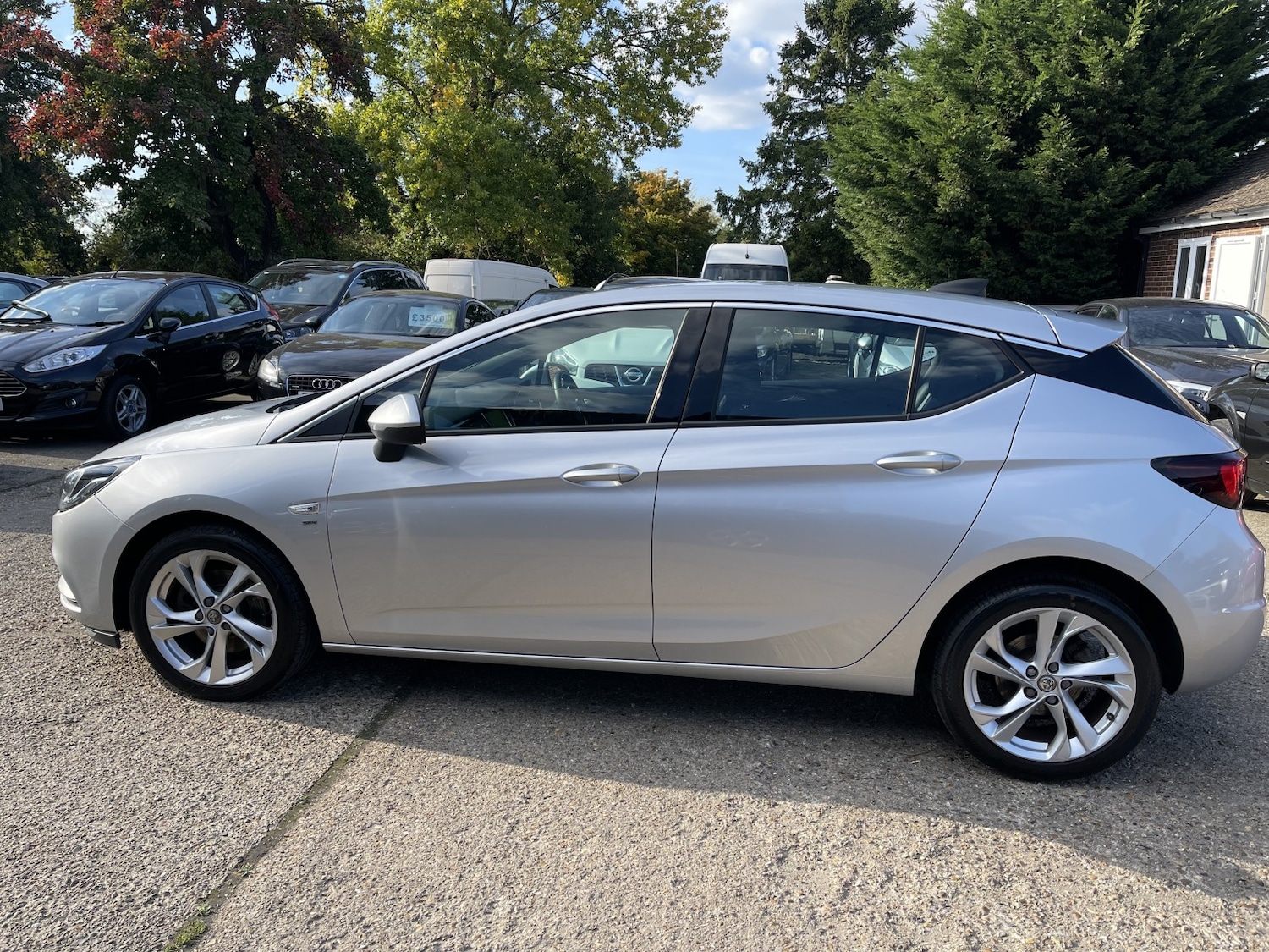 Used Vauxhall Astra 2016 for sale - 76120288: Photo 28