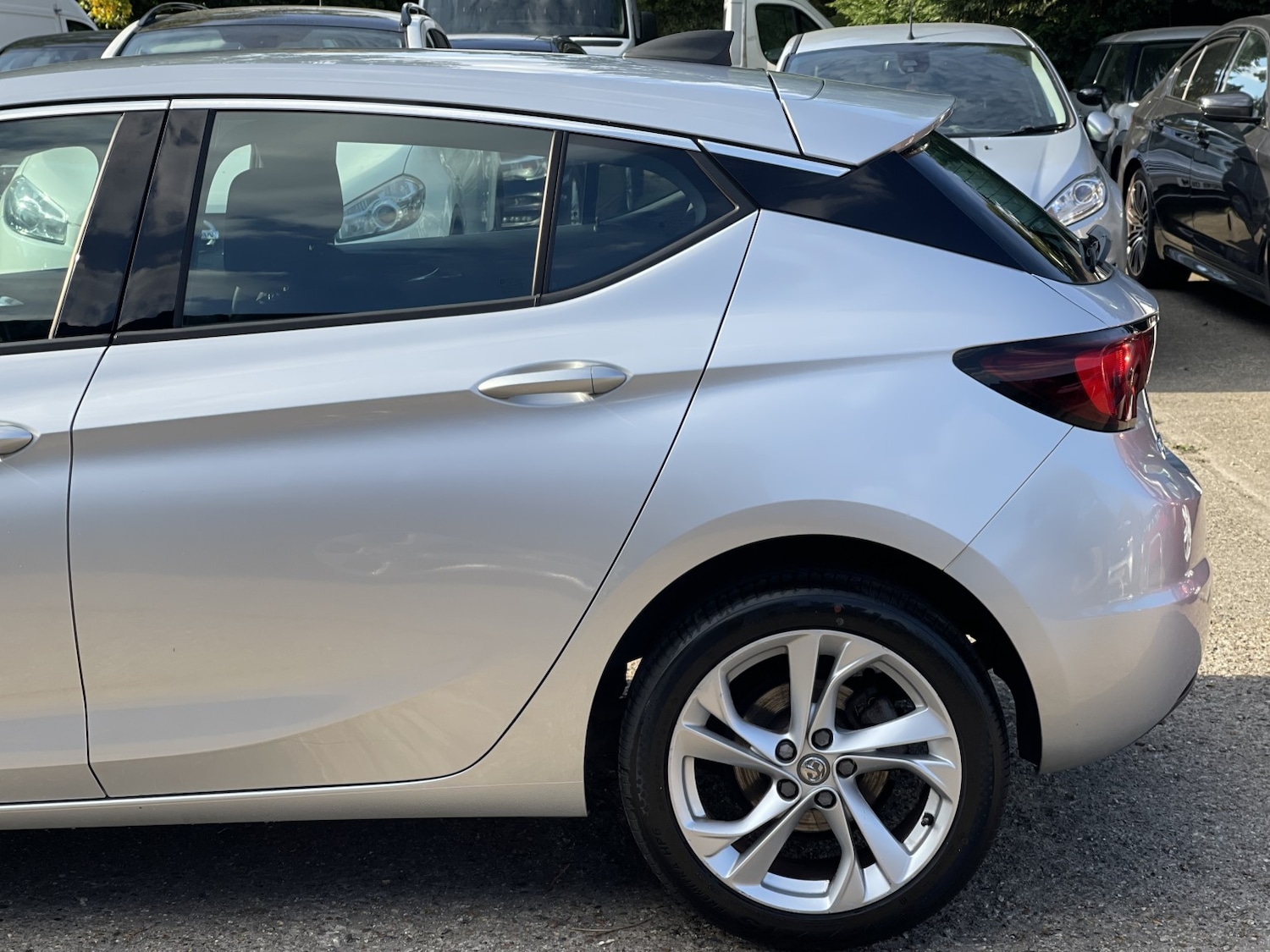 Used Vauxhall Astra 2016 for sale - 76120288: Photo 29