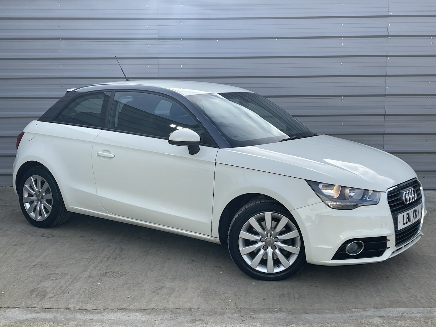 Used Audi A1 2011 for sale - 76643416: Photo 1