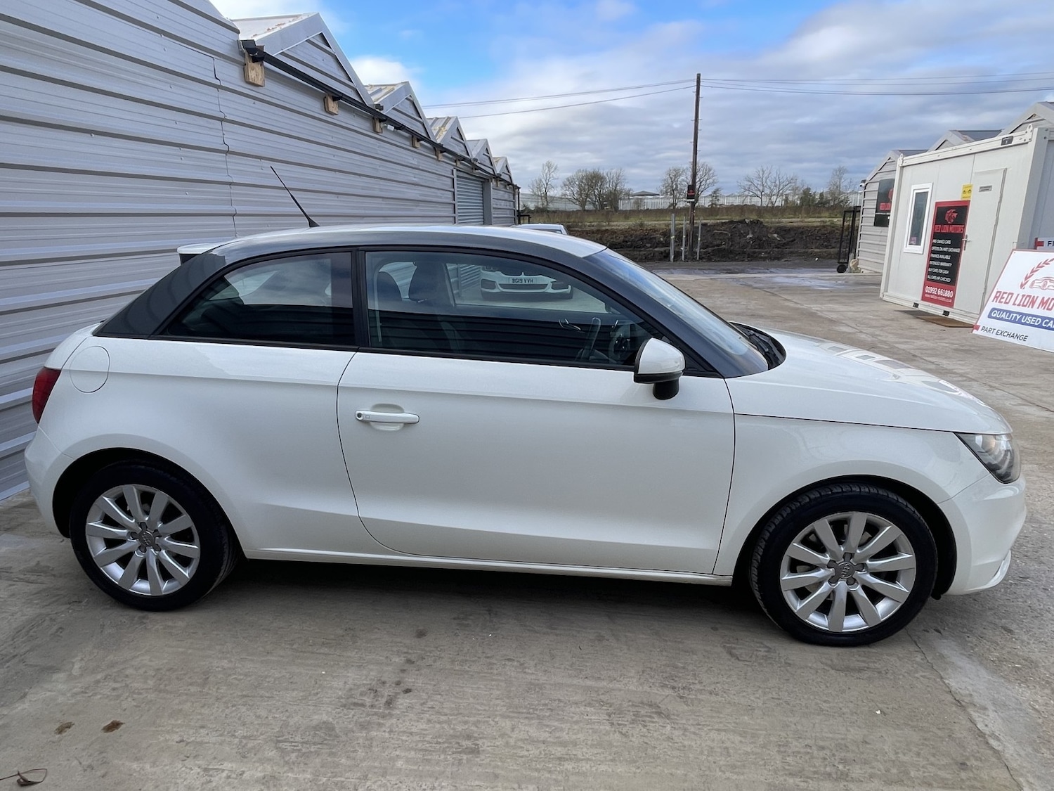 Used Audi A1 2011 for sale - 76643416: Photo 23