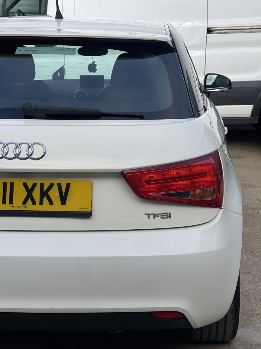 Used Audi A1 2011 for sale - 76643416: Photo 34