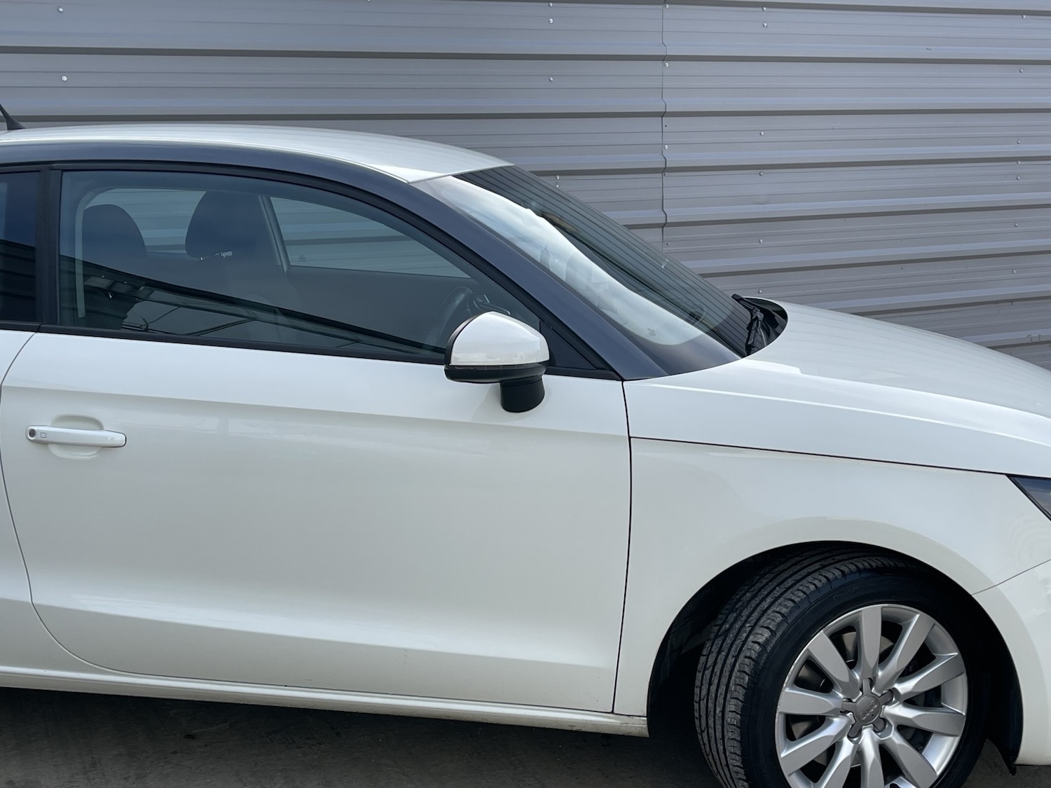 Used Audi A1 2011 for sale - 76643416: Photo 9