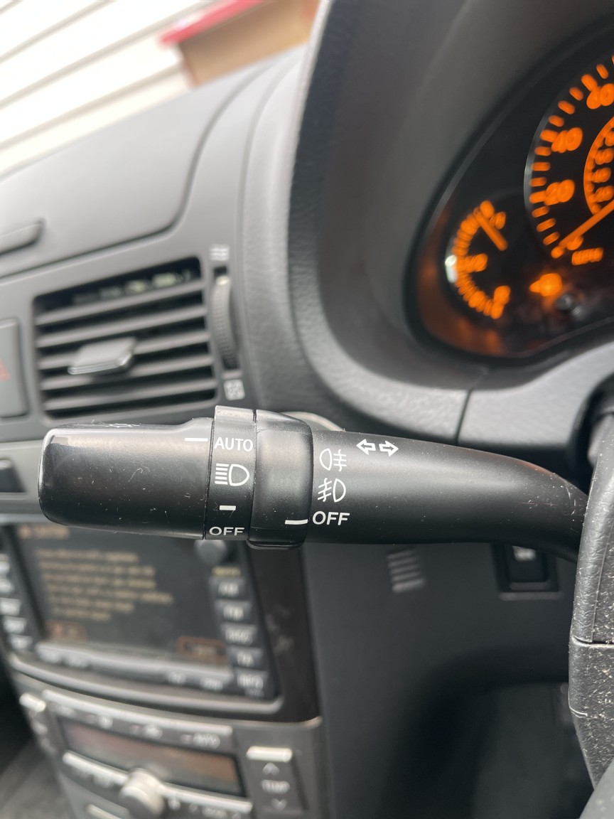 Used Toyota Avensis 2008 for sale - 76547877: Photo 59