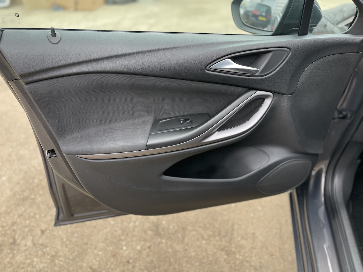 Used Vauxhall Astra 2016 for sale - 76510997: Photo 33