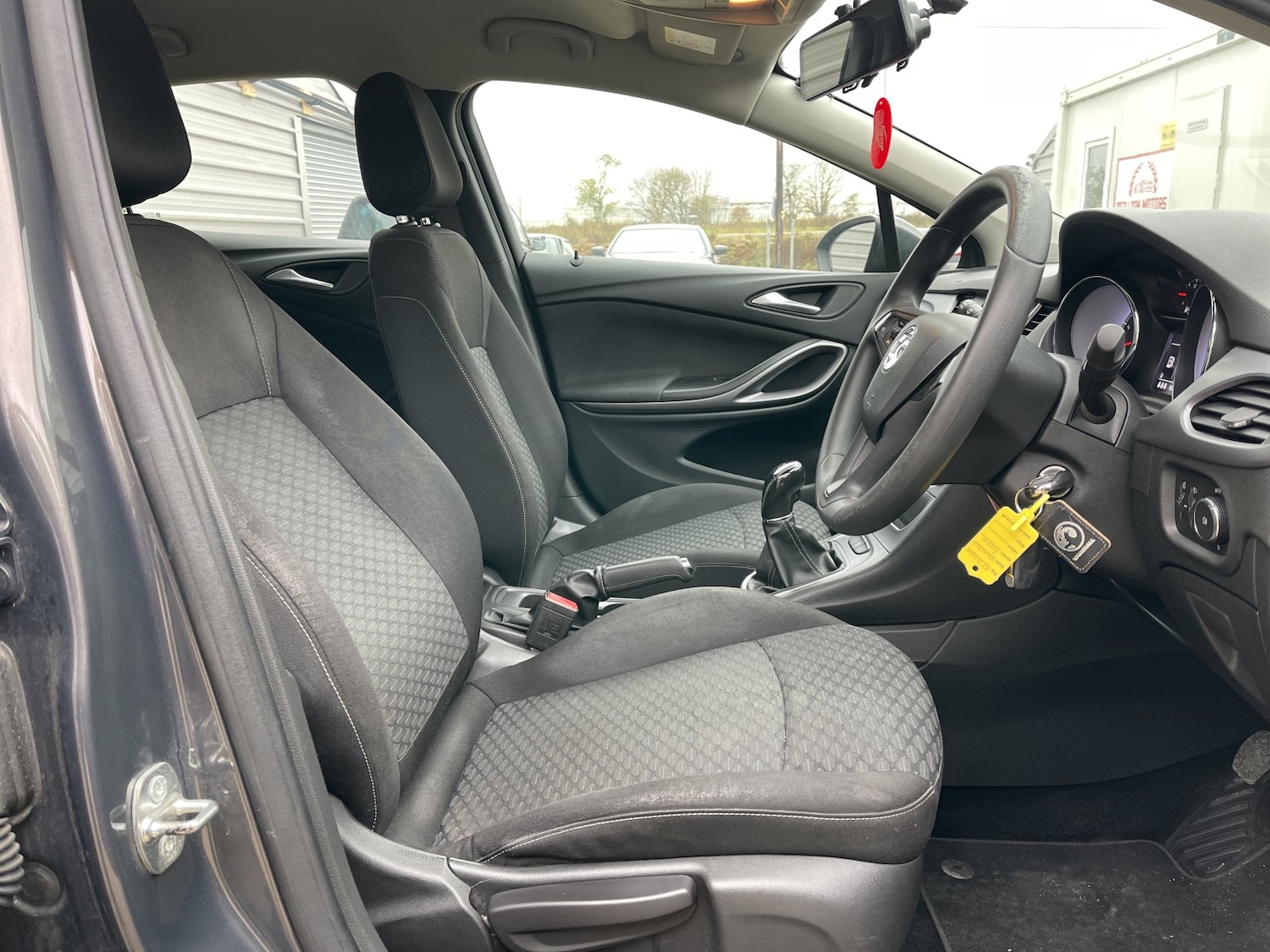 Used Vauxhall Astra 2016 for sale - 76510997: Photo 51