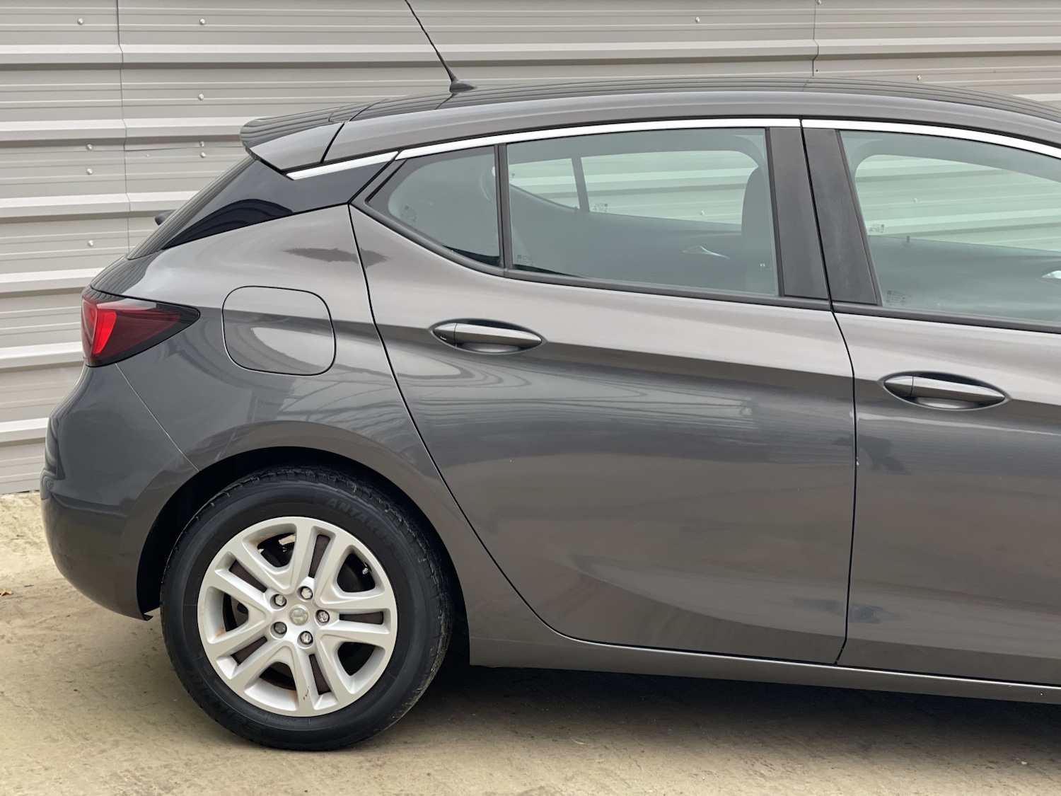 Used Vauxhall Astra 2016 for sale - 76510997: Photo 6