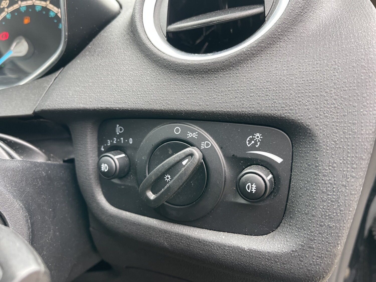 Used Ford Fiesta 2016 for sale - 78197954: Photo 50