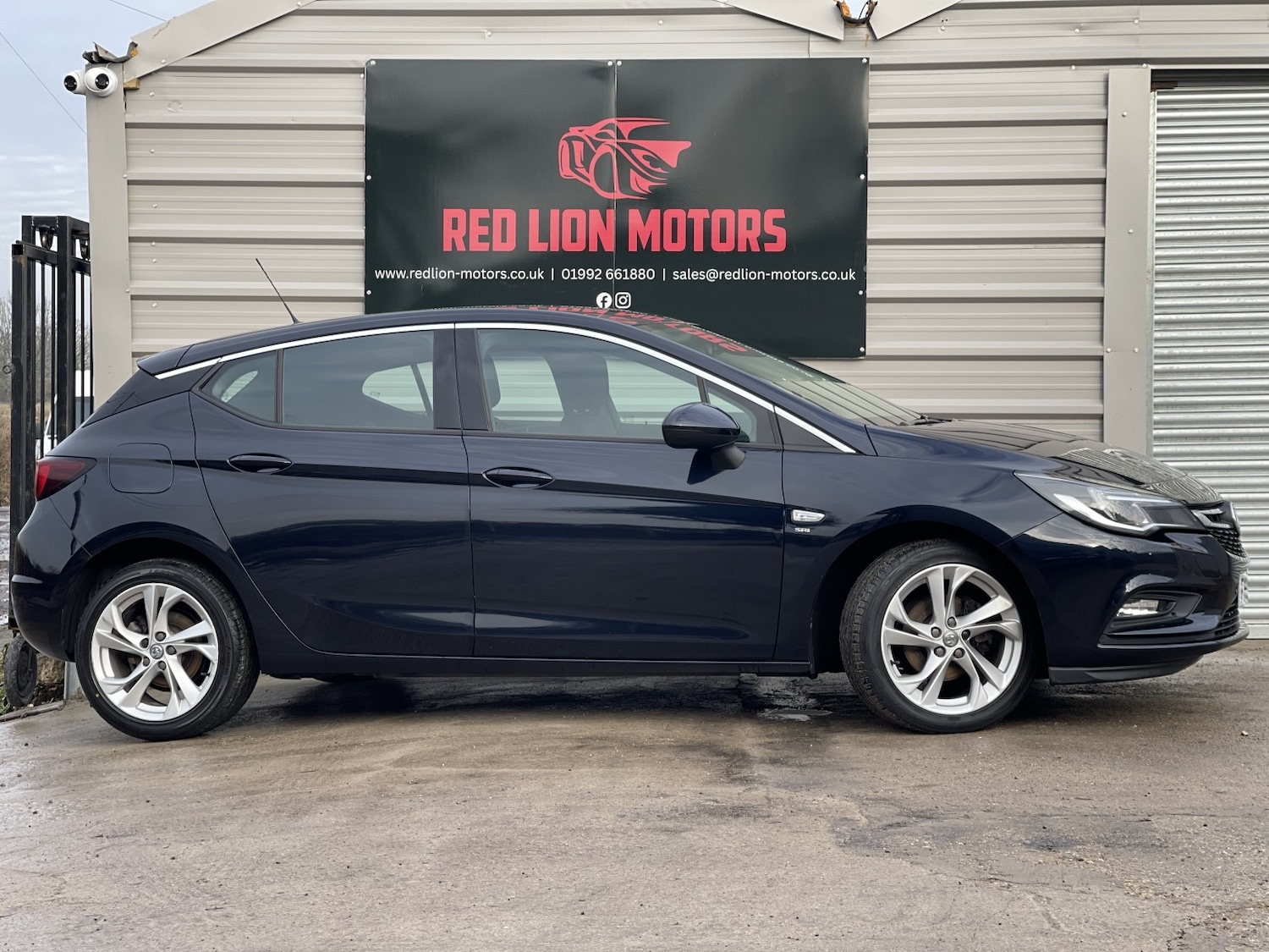 Used Vauxhall Astra 2019 for sale - 77241911: Photo 3