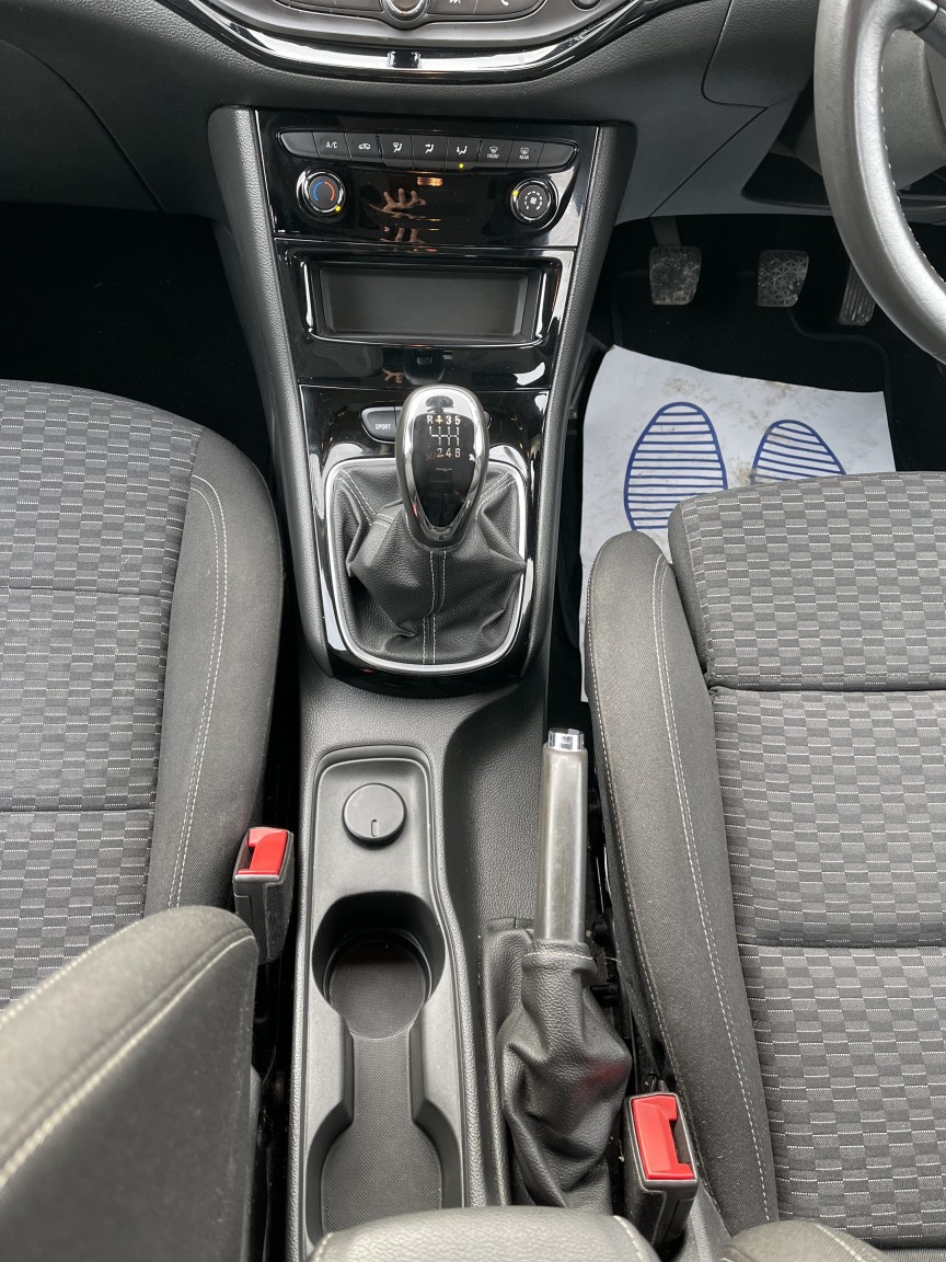 Used Vauxhall Astra 2019 for sale - 77241911: Photo 41