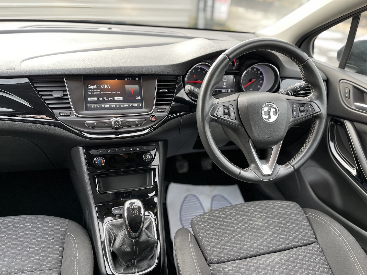 Used Vauxhall Astra 2019 for sale - 77241911: Photo 42