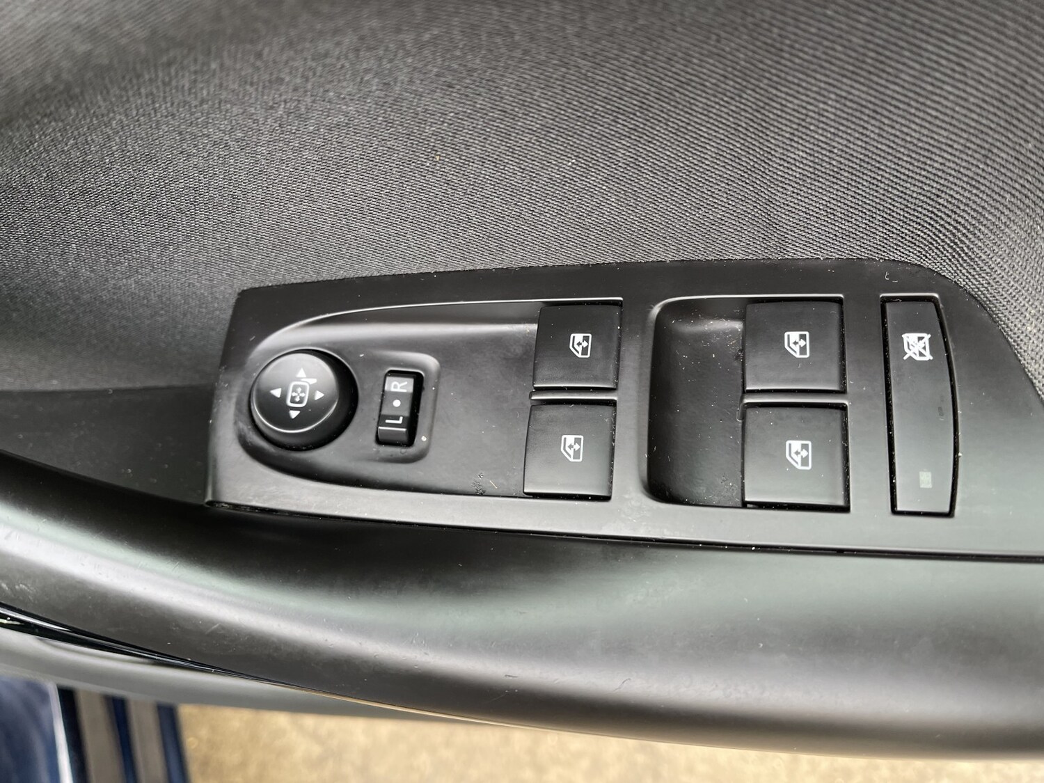 Used Vauxhall Astra 2019 for sale - 77241911: Photo 46