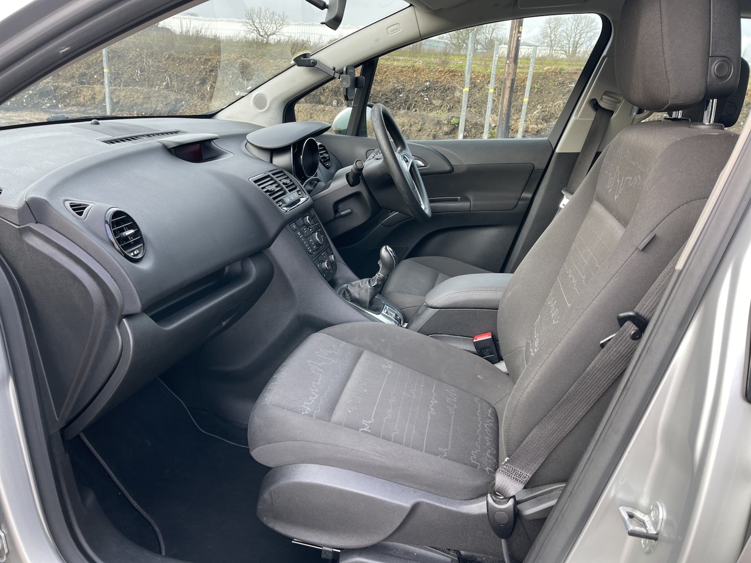 Used Vauxhall Meriva 2011 for sale - 77241916: Photo 30