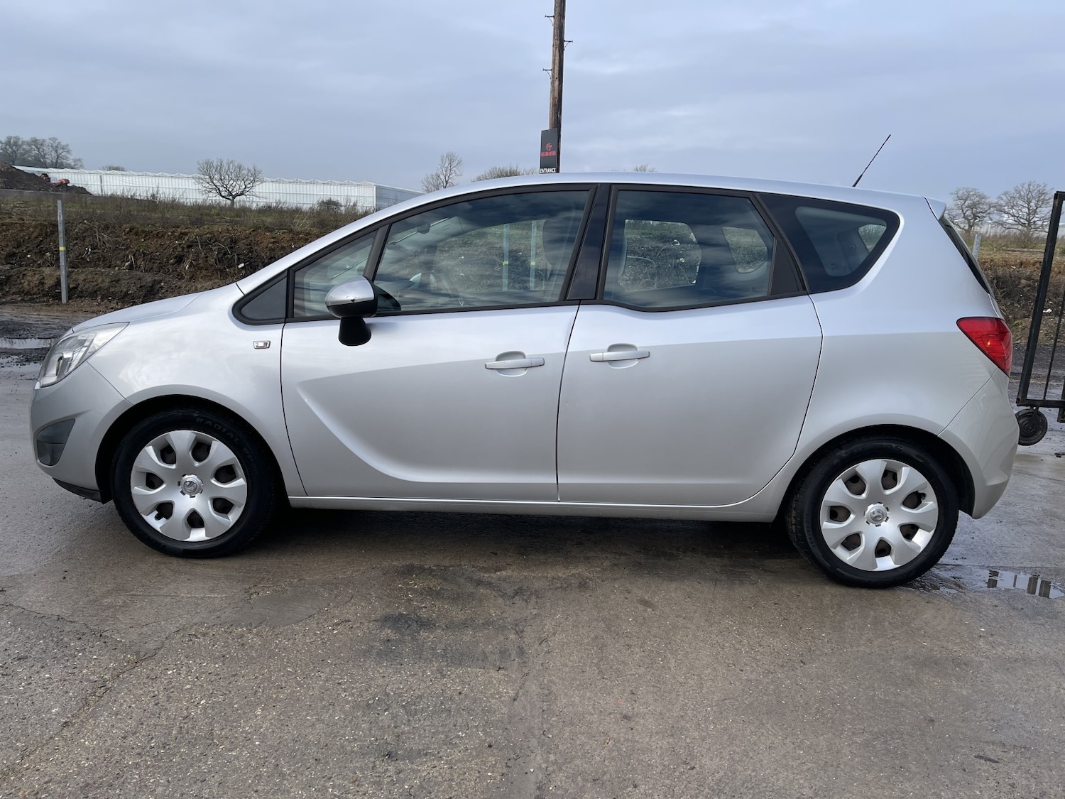 Used Vauxhall Meriva 2011 for sale - 77241916: Photo 34
