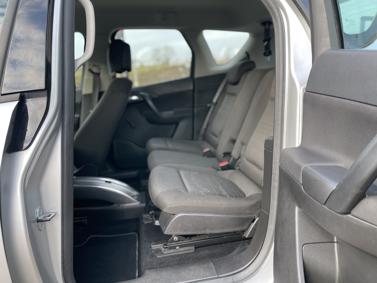 Used Vauxhall Meriva 2011 for sale - 77241916: Photo 35