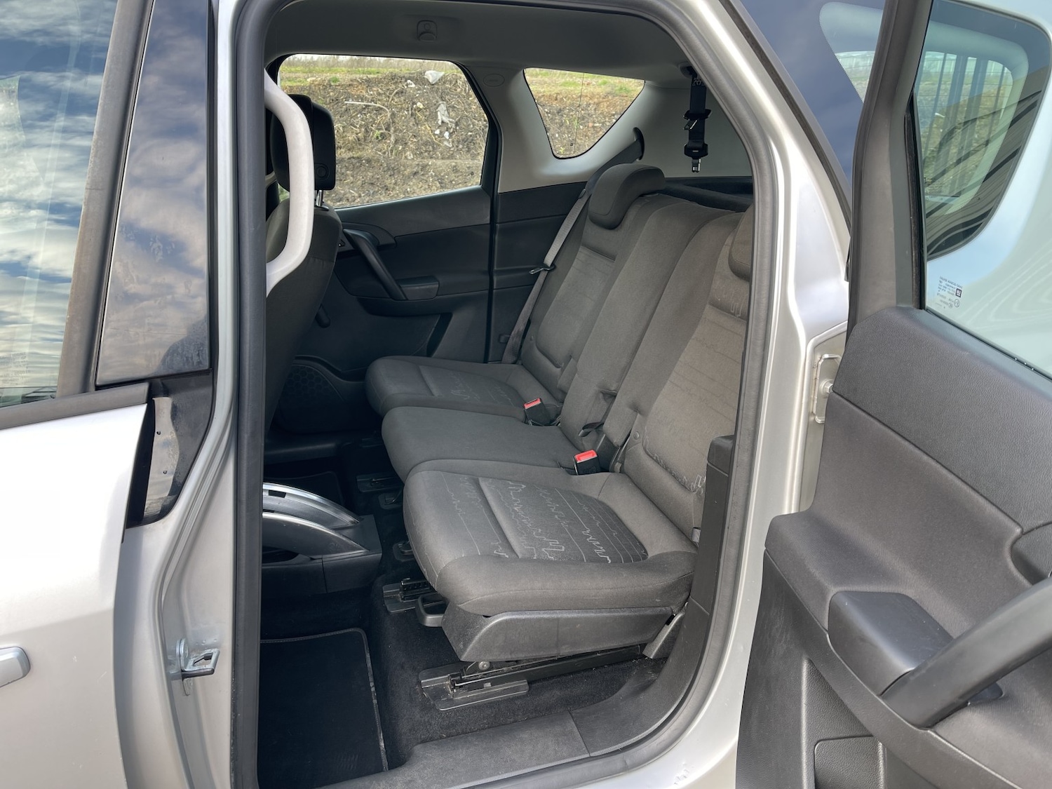 Used Vauxhall Meriva 2011 for sale - 77241916: Photo 36