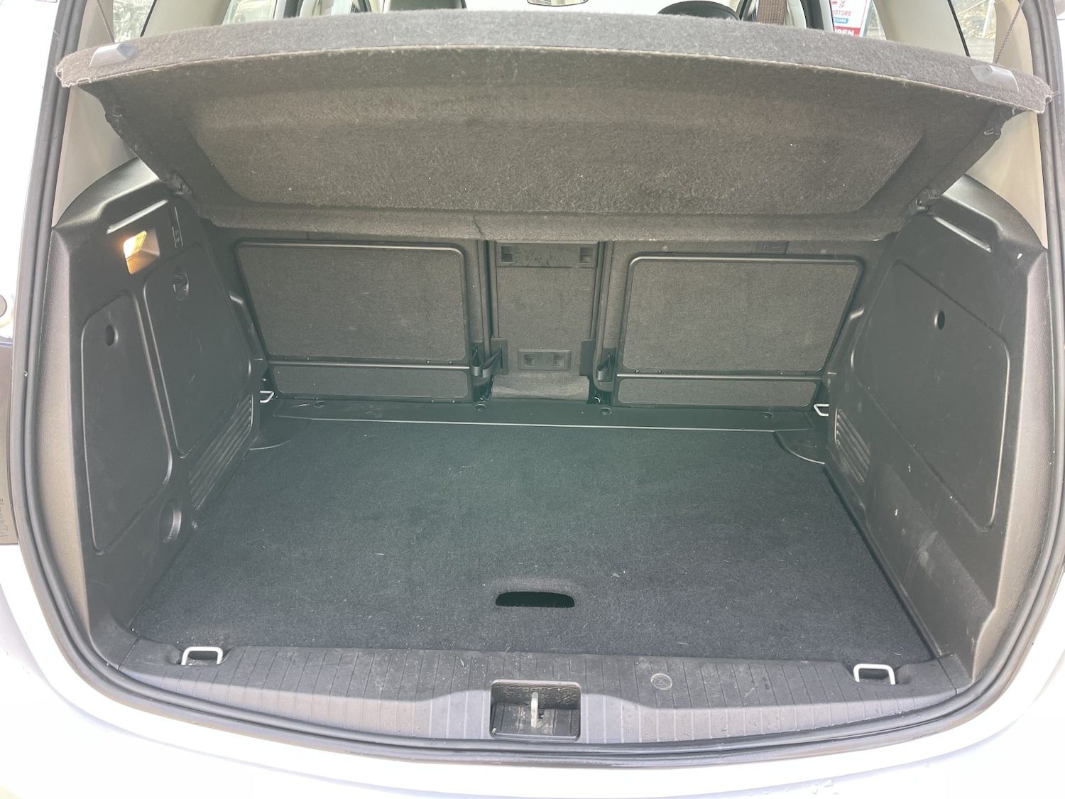 Used Vauxhall Meriva 2011 for sale - 77241916: Photo 41