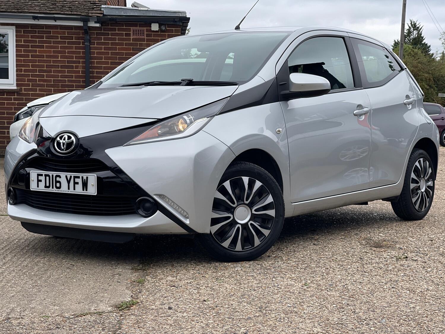 Used Toyota AYGO 2016 for sale - 76016725: Photo 14
