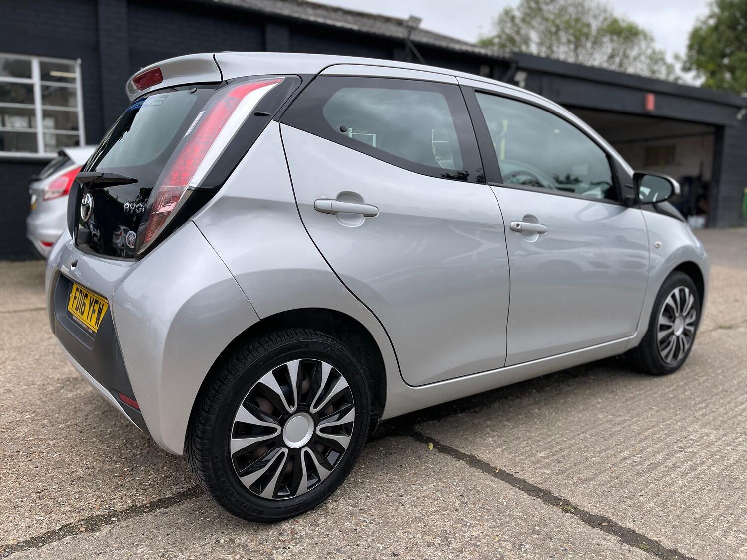 Used Toyota AYGO 2016 for sale - 76016725: Photo 28