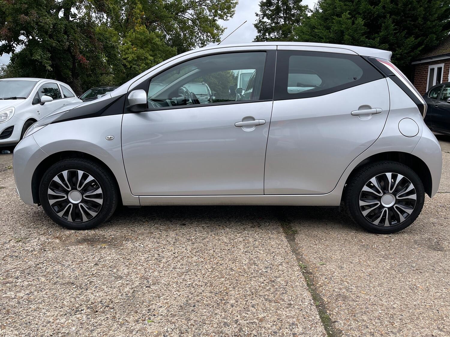 Used Toyota AYGO 2016 for sale - 76016725: Photo 29