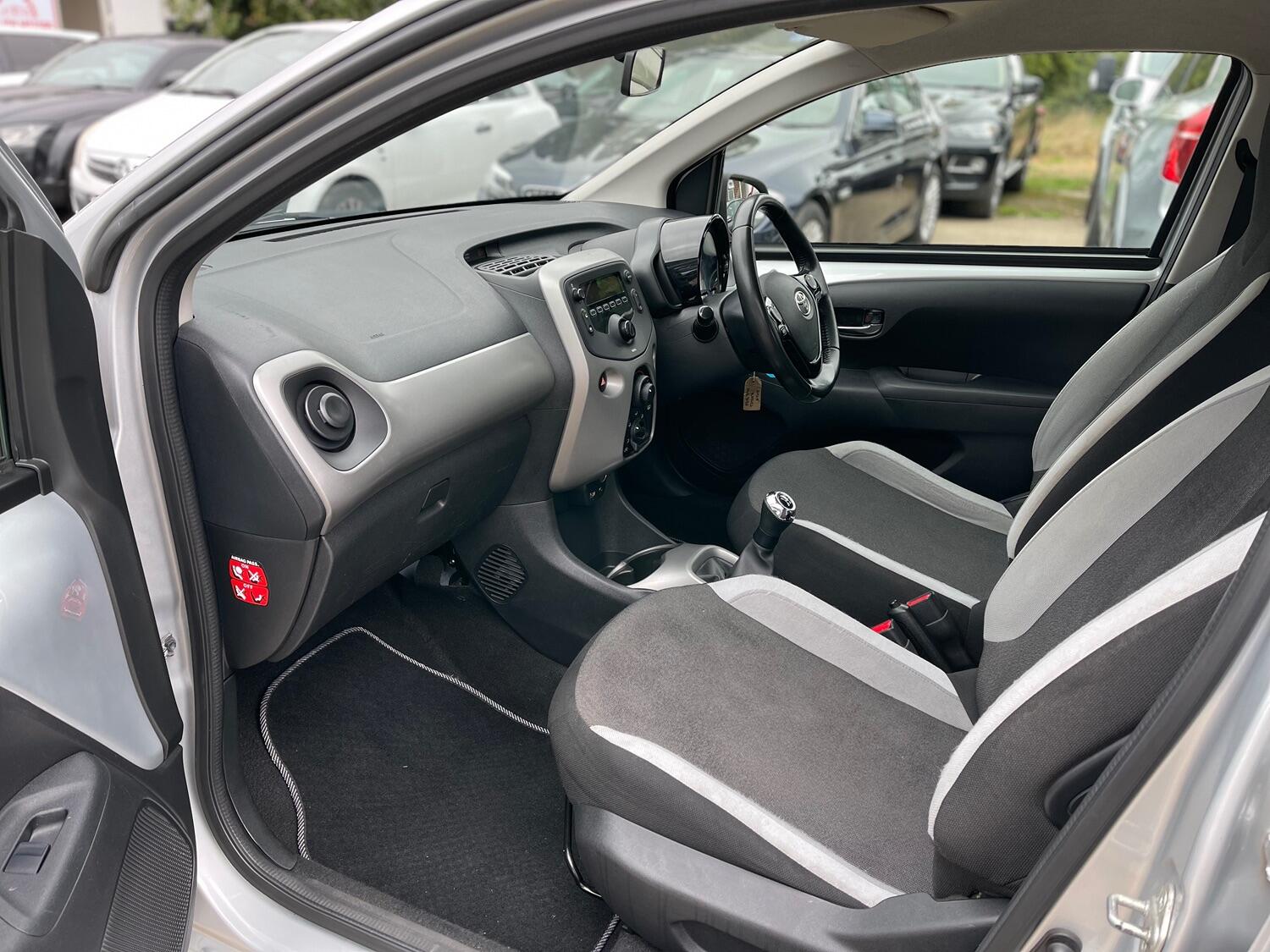 Used Toyota AYGO 2016 for sale - 76016725: Photo 31