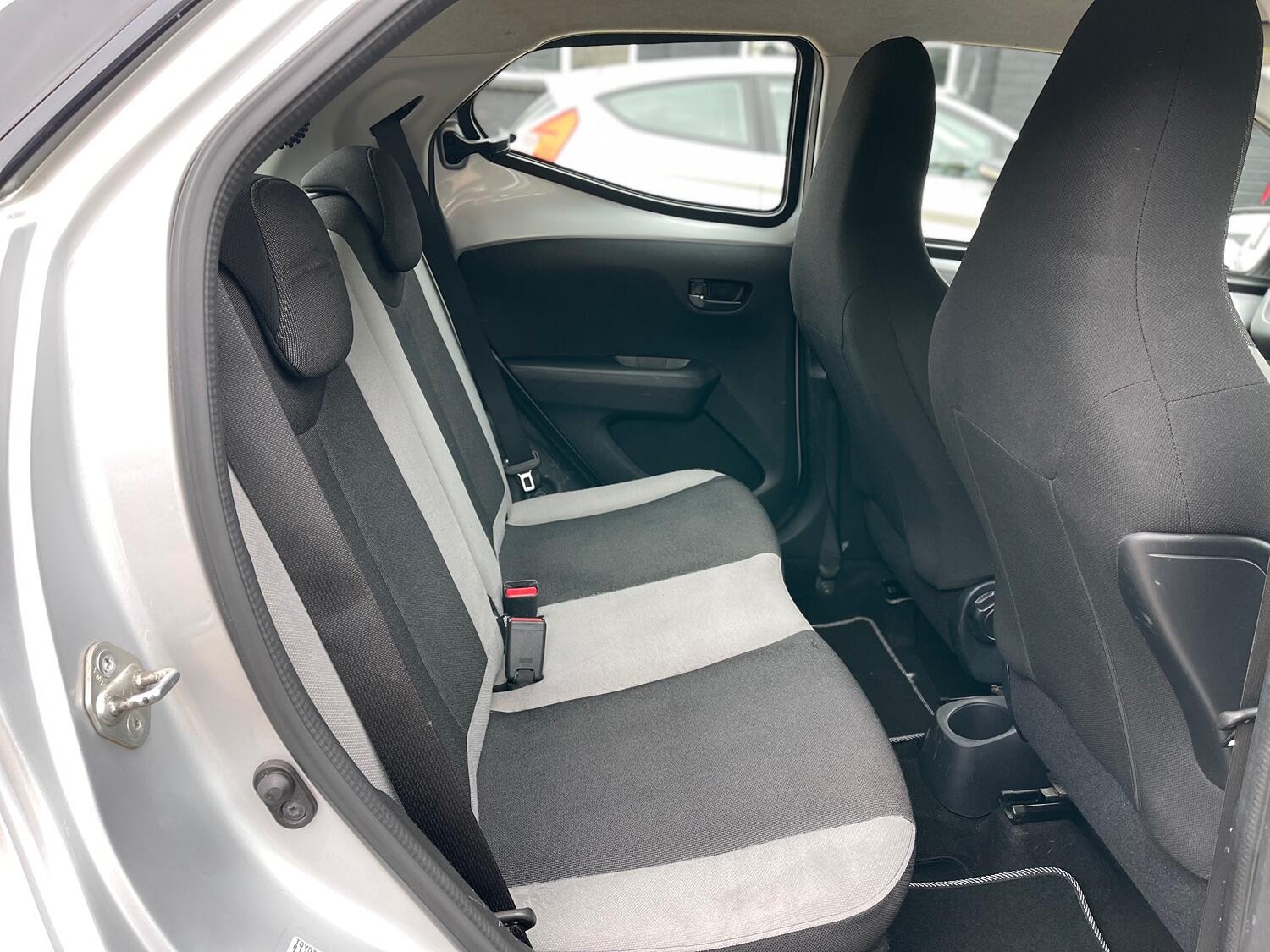 Used Toyota AYGO 2016 for sale - 76016725: Photo 45