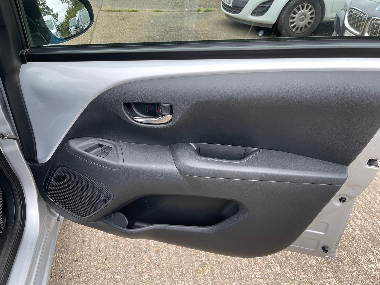 Used Toyota AYGO 2016 for sale - 76016725: Photo 46