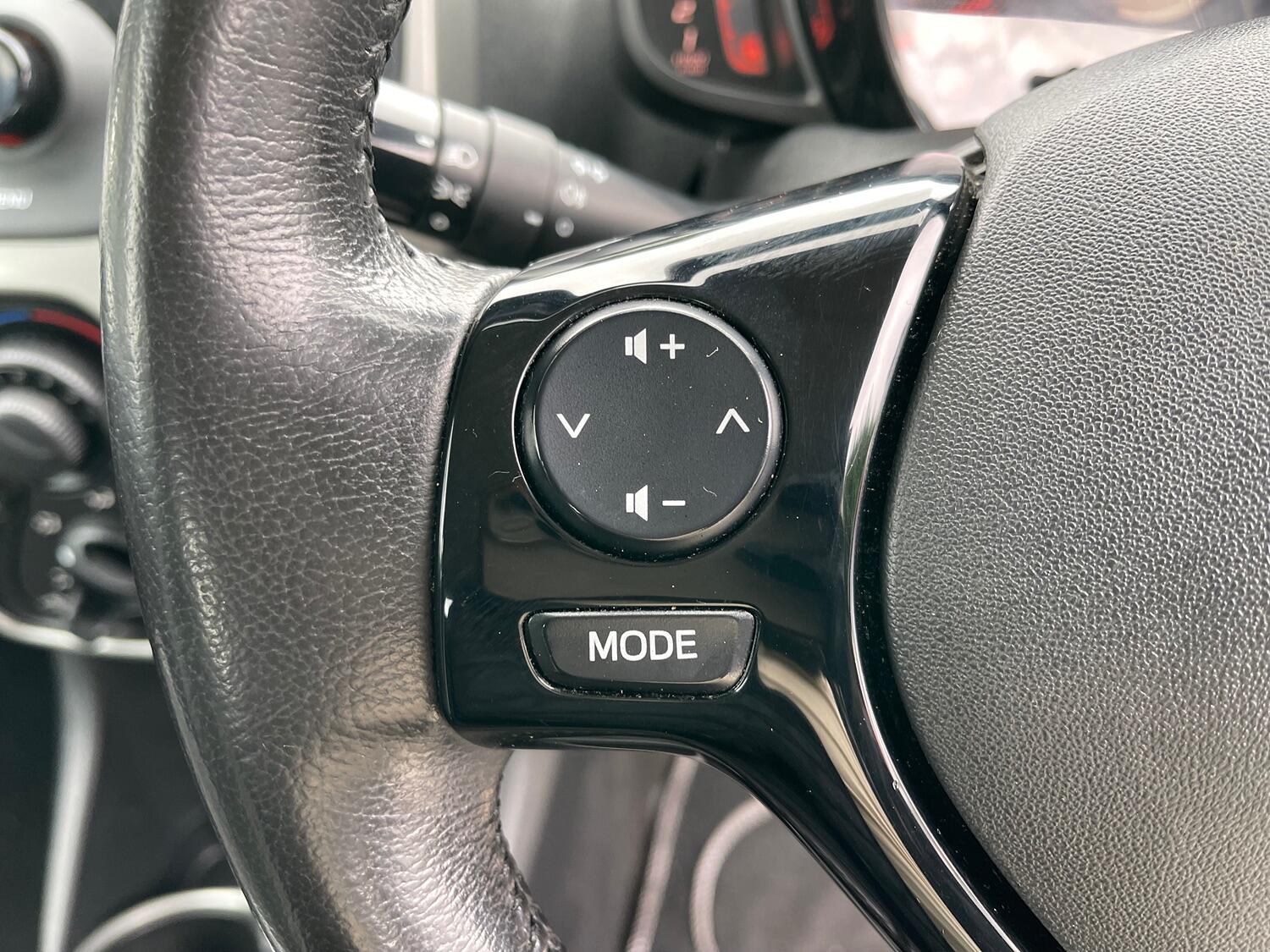 Used Toyota AYGO 2016 for sale - 76016725: Photo 51