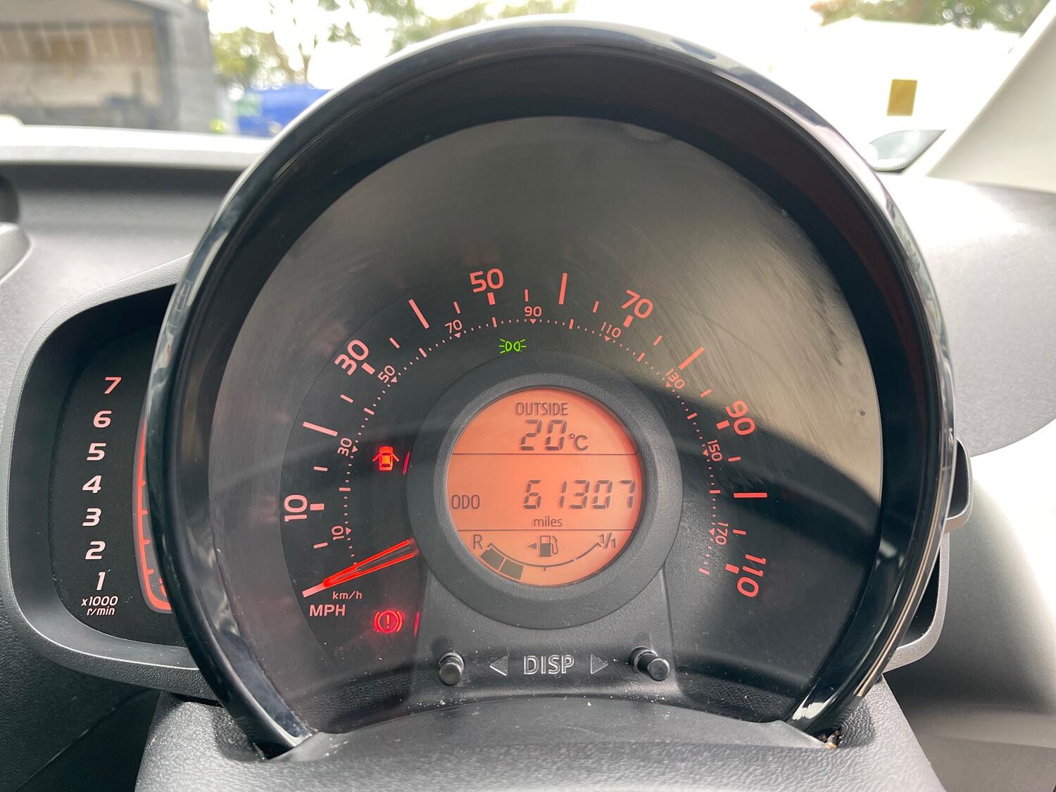 Used Toyota AYGO 2016 for sale - 76016725: Photo 52