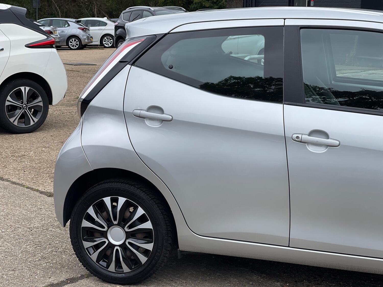 Used Toyota AYGO 2016 for sale - 76016725: Photo 7