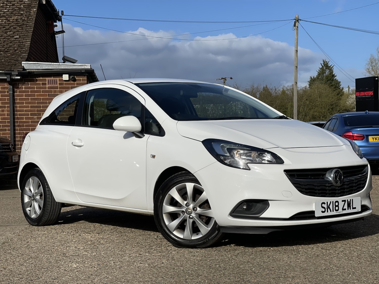 Used Vauxhall Corsa 2018 for sale - 78077852: Photo 2