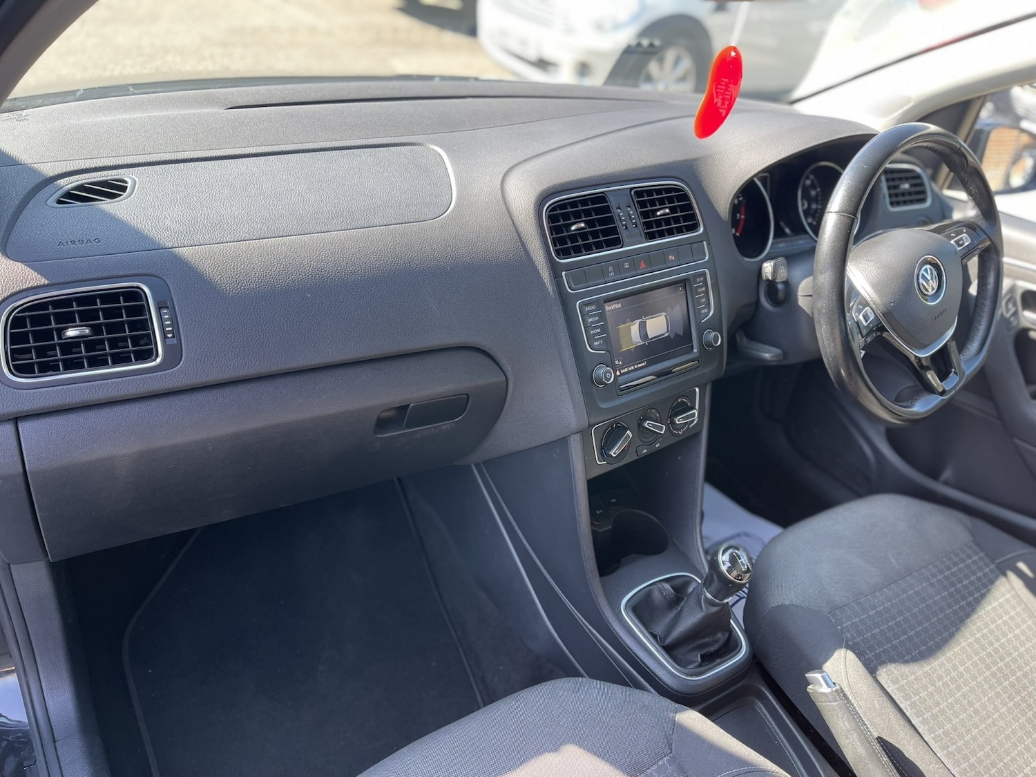 Used Volkswagen Polo 2017 for sale - 78031780: Photo 36