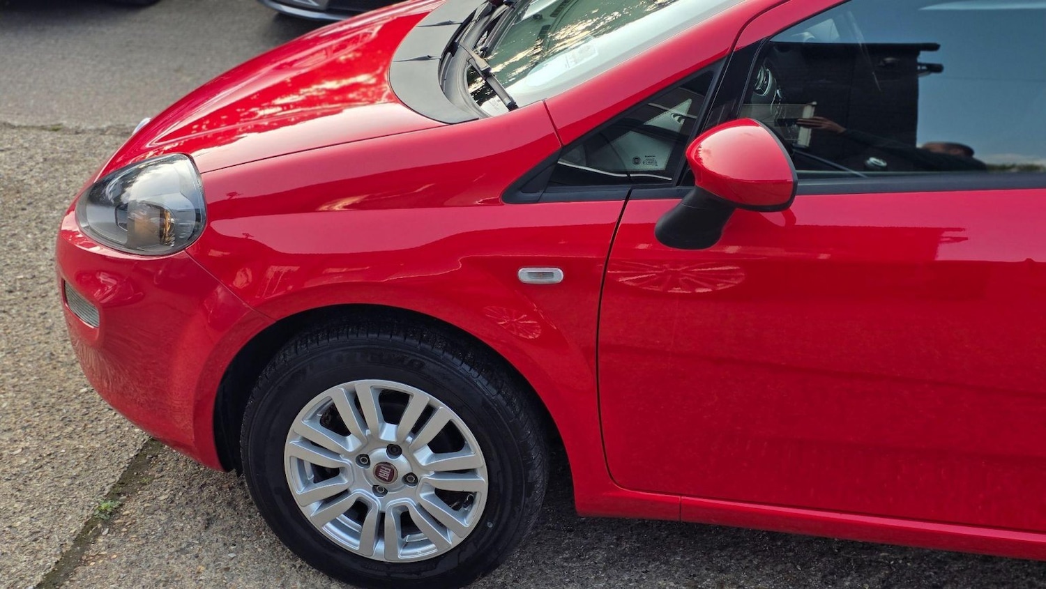 Used Fiat Punto 2013 for sale - 76305486: Photo 42