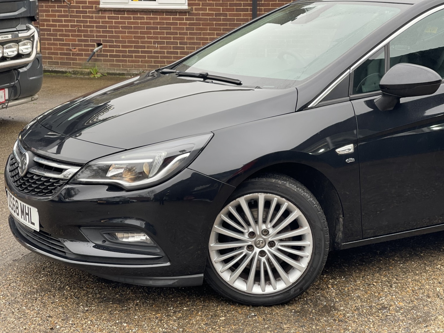 Used Vauxhall Astra 2018 for sale - 77792797: Photo 11