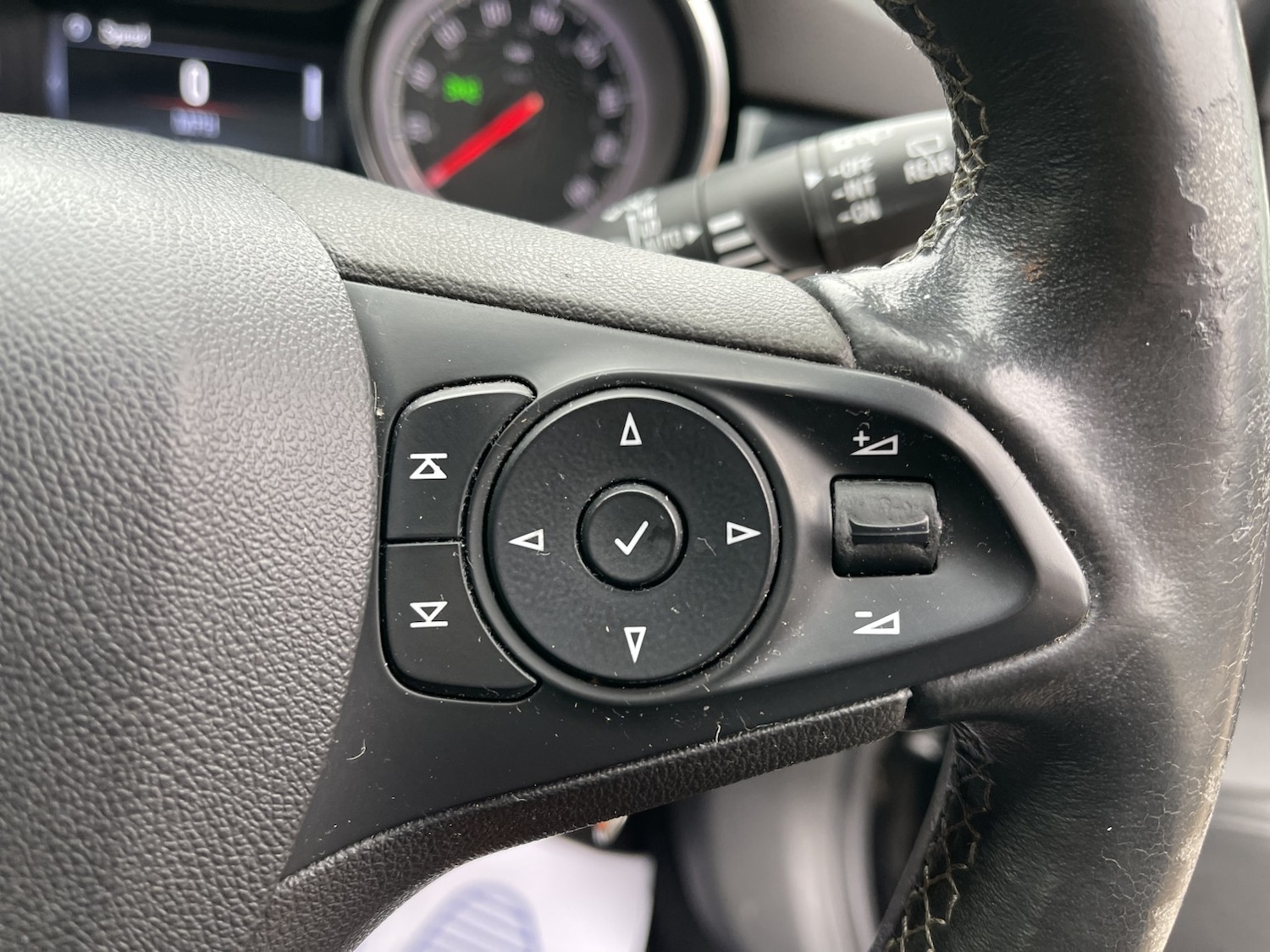 Used Vauxhall Astra 2018 for sale - 77792797: Photo 50