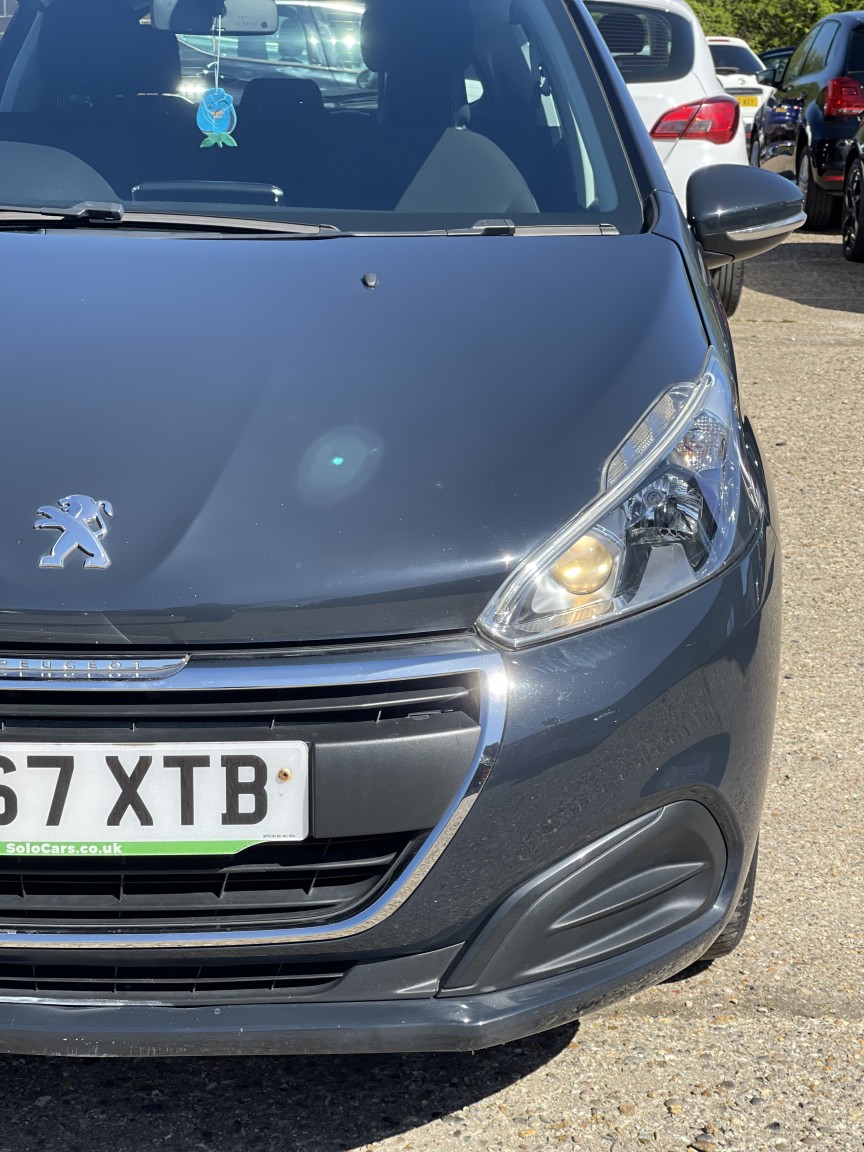 Used Peugeot 208 2017 for sale - 78176133: Photo 17