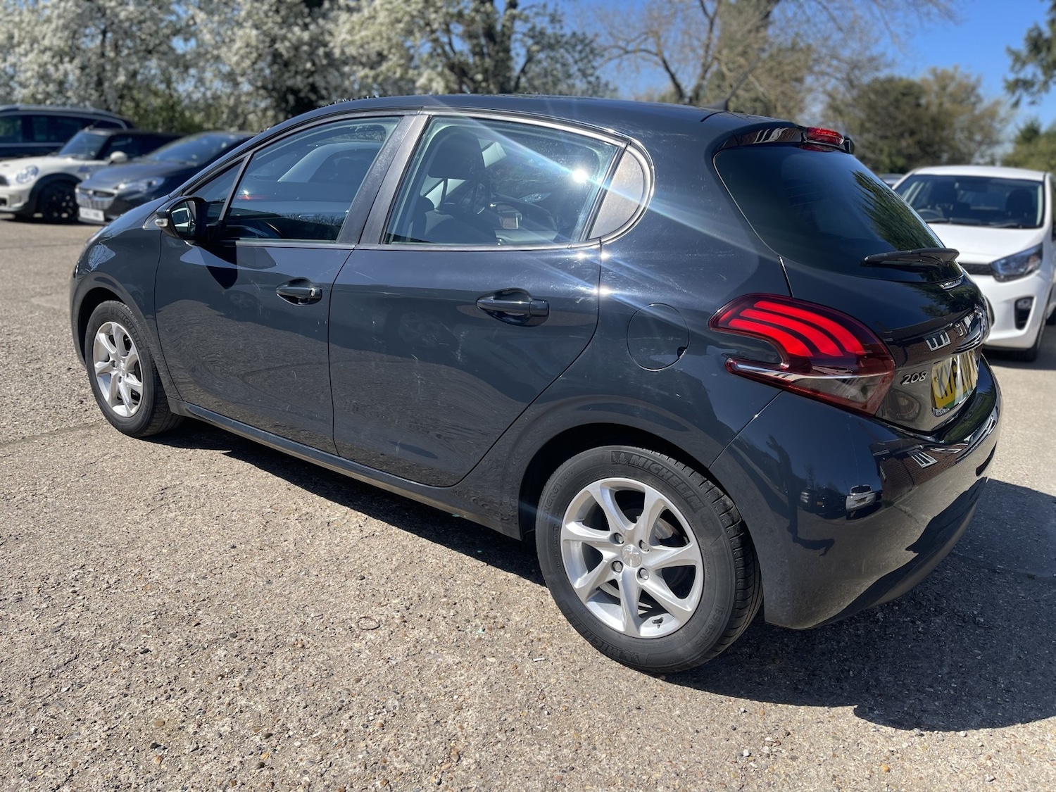 Used Peugeot 208 2017 for sale - 78176133: Photo 27