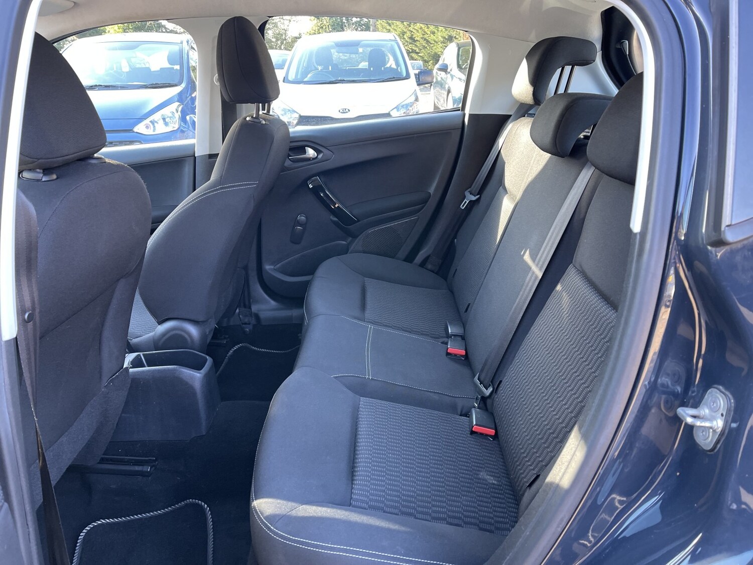 Used Peugeot 208 2017 for sale - 78176133: Photo 36