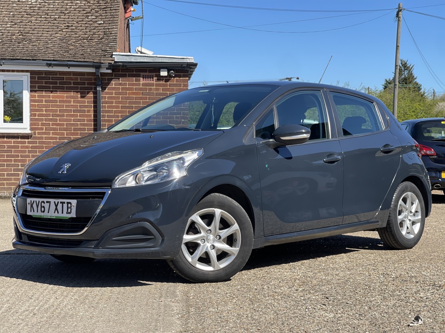 Used Peugeot 208 2017 for sale - 78176133: Photo 5
