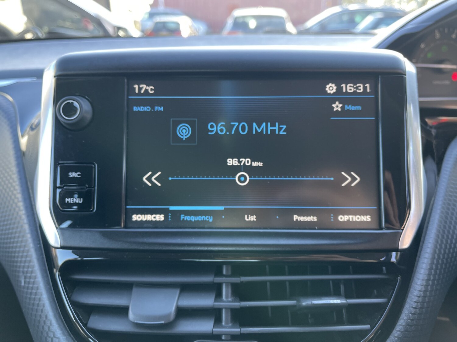 Used Peugeot 208 2017 for sale - 78176133: Photo 50