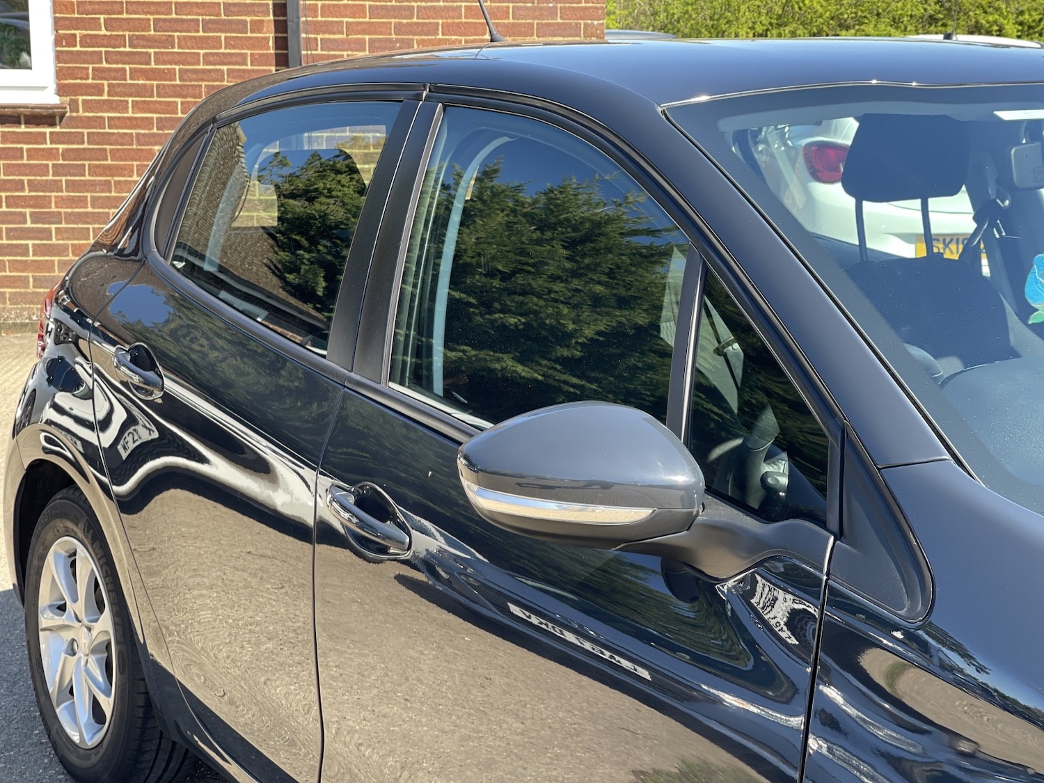 Used Peugeot 208 2017 for sale - 78176133: Photo 7