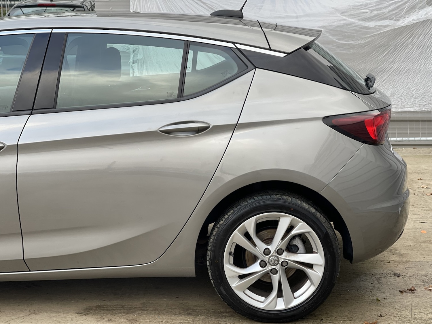 Used Vauxhall Astra 2017 for sale - 76510965: Photo 30